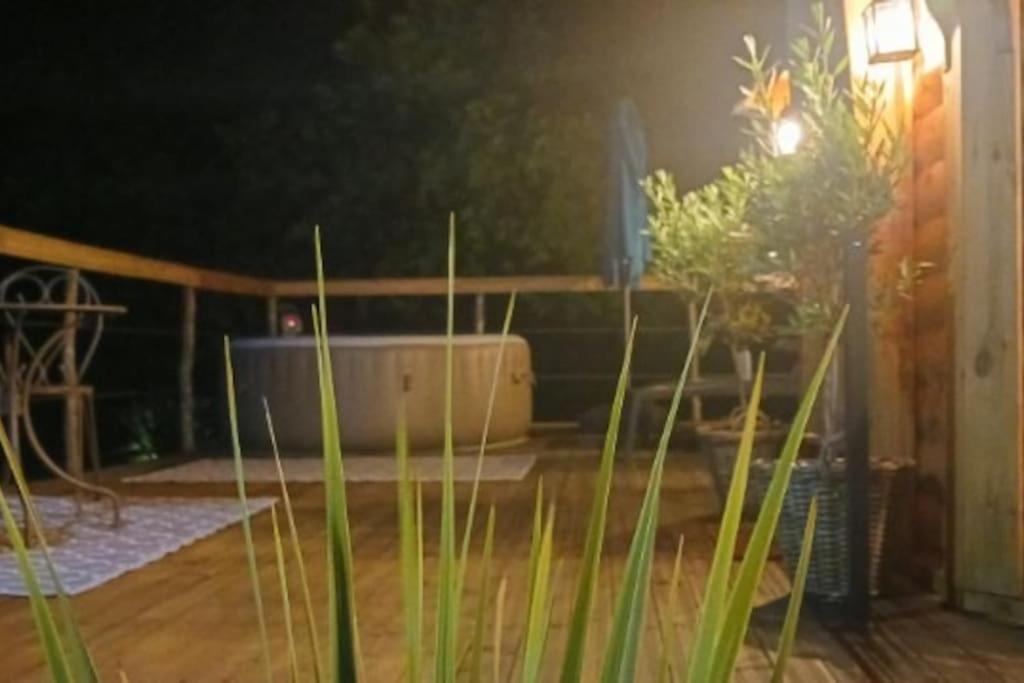 Insolite Kota Avec Spa Et Demi Bt De Champagne Offerte Ruch Extérieur photo